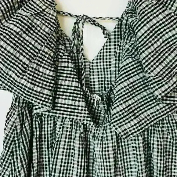 New! Moon River Gingham Flutter Sleeve Babydoll Dress - Picture 8 of 10